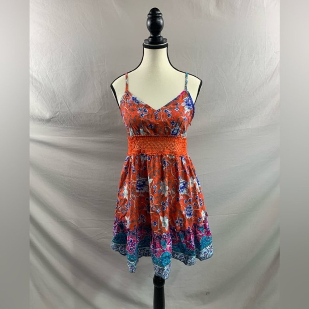 Red Boho Floral Insert Lace Mini Dress - Picture 6 of 8